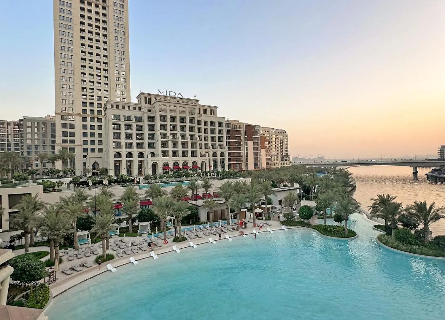 Apartment Vayk - Modern 1 Bd Near The Lagoon In Creek Harbour Dubai United Arab Emirates